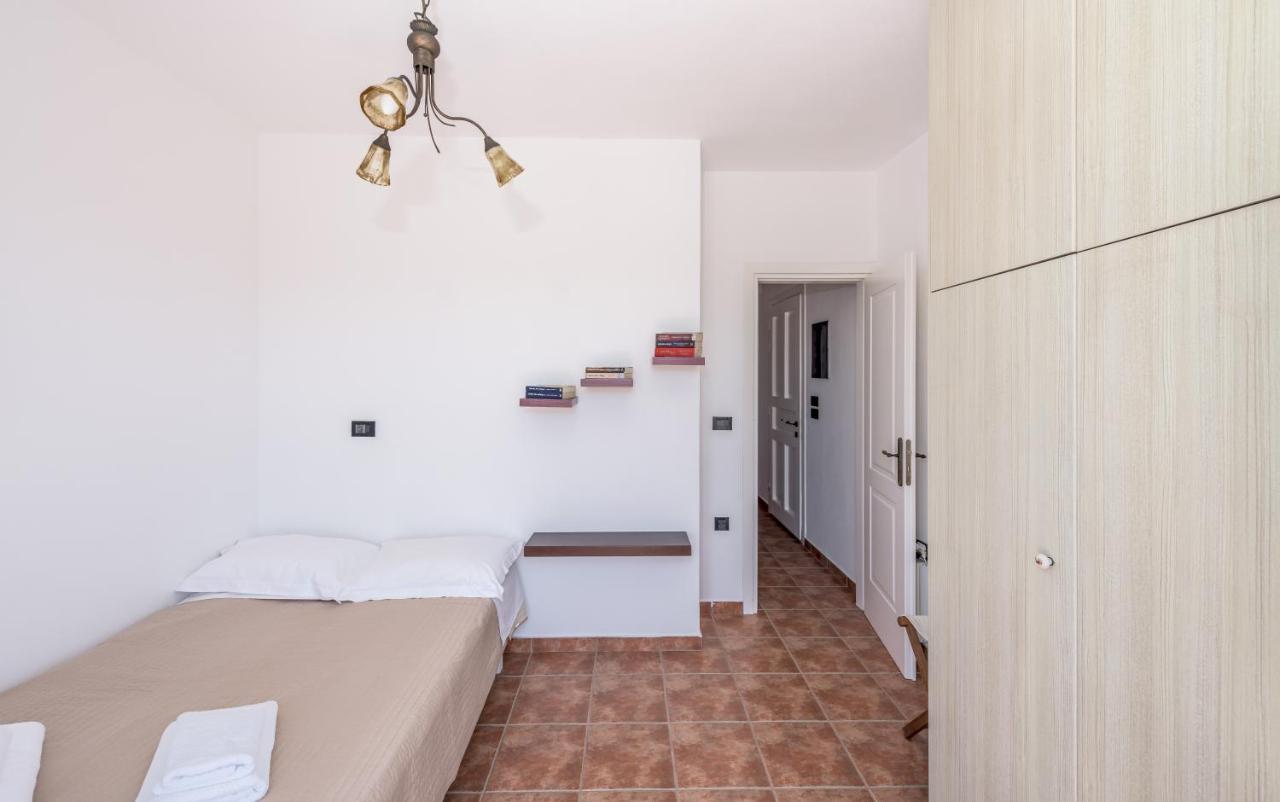 Akitos Maisonette Adamantas  Ngoại thất bức ảnh